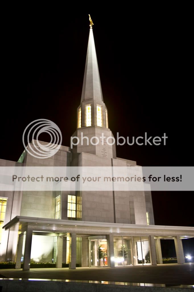 IMAGE: http://i784.photobucket.com/albums/yy128/manchester82/anotherfrontone.jpg