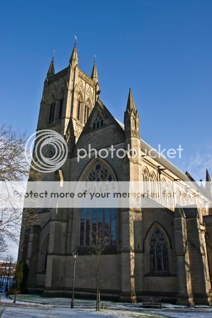 IMAGE: http://i784.photobucket.com/albums/yy128/manchester82/church1.jpg