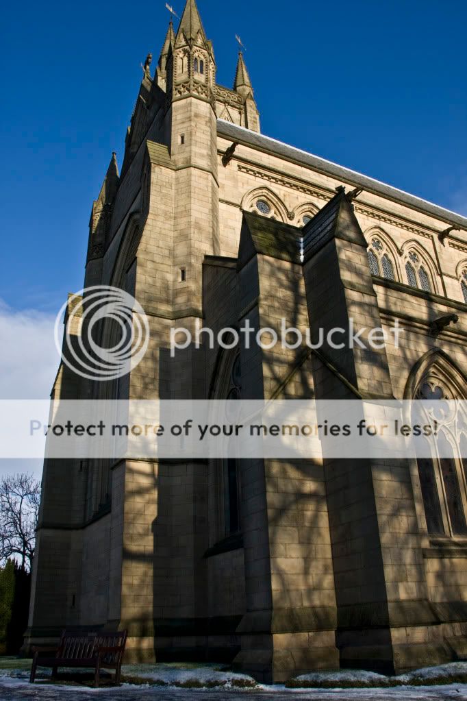 IMAGE: http://i784.photobucket.com/albums/yy128/manchester82/church2.jpg