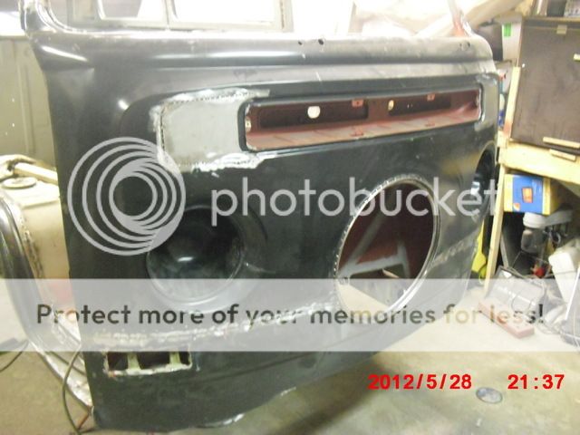 Image may have been reduced in size. Click image to view fullscreen.